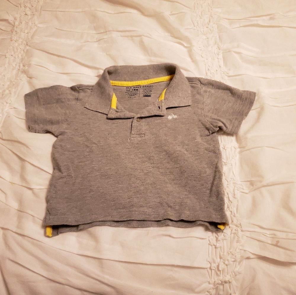 Toddler Boys Old Navy Polo Size 12-18M.